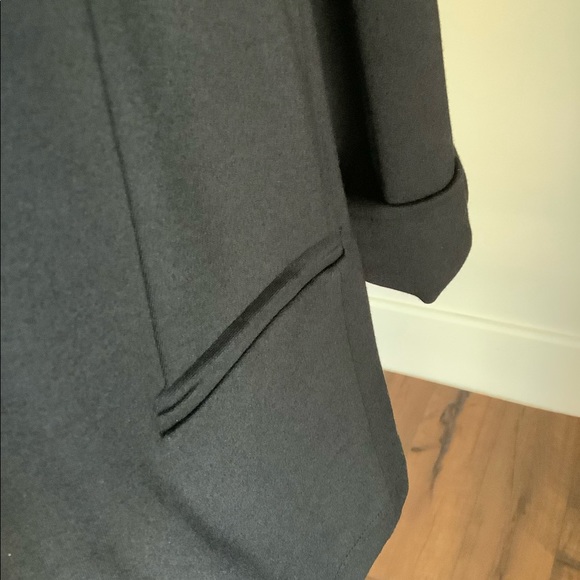 Black cuffed sleeve lapel blazer - Picture 9 of 15